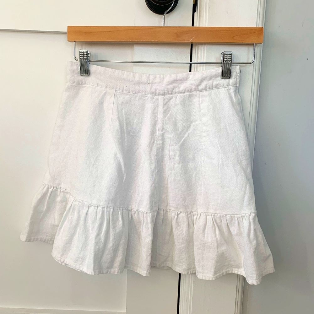 White Simple Mini Skirt